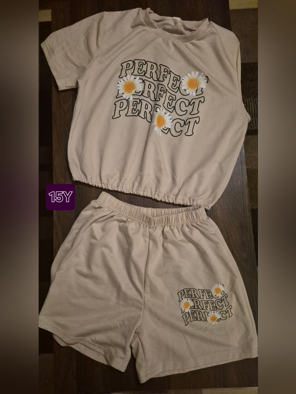 Beige 'Perfect' Daisy Graphic Women’s Shorts